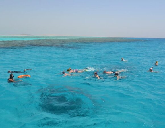 Luxury on the Water Private Yacht vs Traditional Boat Tours